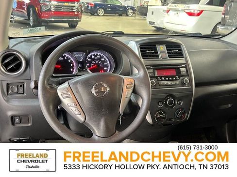 Used 2016 Nissan Versa SV image 22