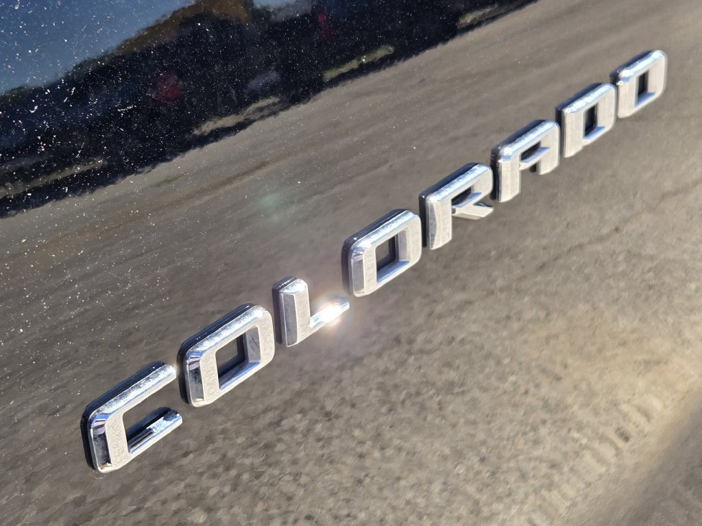 Used 2024 Chevrolet Colorado W/T RWD image 10