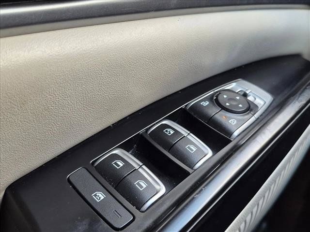 Used 2024 Kia Carnival LX FWD image 14