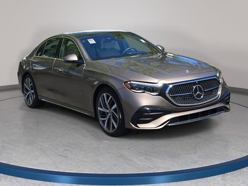 Certified 2026 Mercedes-Benz E 350 4MATIC Sedan image 3