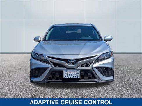 Used 2021 Toyota Camry SE w/ Carpet Mat Package (TMS) image 8