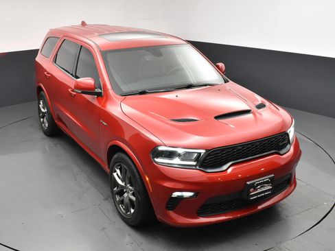 Used 2022 Dodge Durango R/T w/ Tow 'N Go Package AWD/4WD image 23