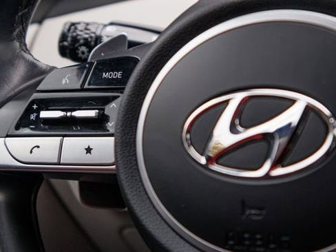 Used 2022 Hyundai Tucson Limited AWD/4WD image 28
