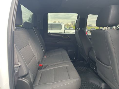 Used 2024 Chevrolet Silverado 2500 LT image 7