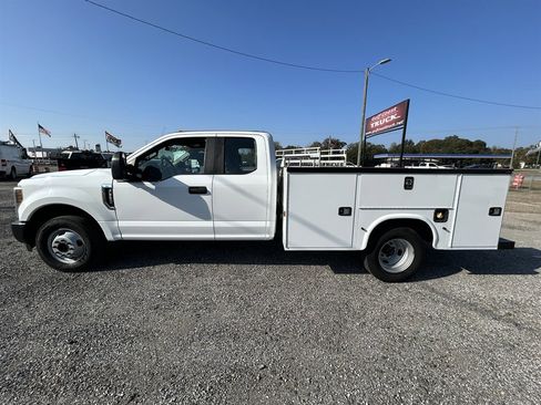 Used 2019 Ford F350 XL image 9