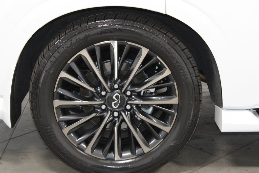 Used 2026 INFINITI QX80 Autograph w/ Autograph Exterior Package AWD/4WD image 14