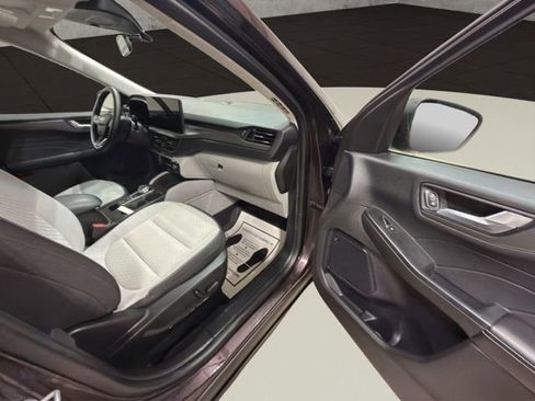 Used 2023 Ford Escape Active w/ Tech Pack #2 image 19