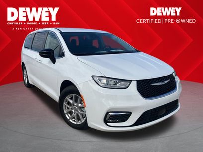 Used 2024 Chrysler Pacifica Touring-L