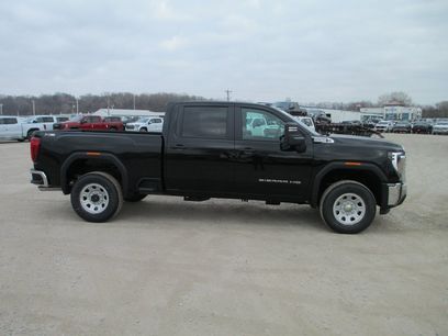 New 2026 GMC Sierra 2500 Pro