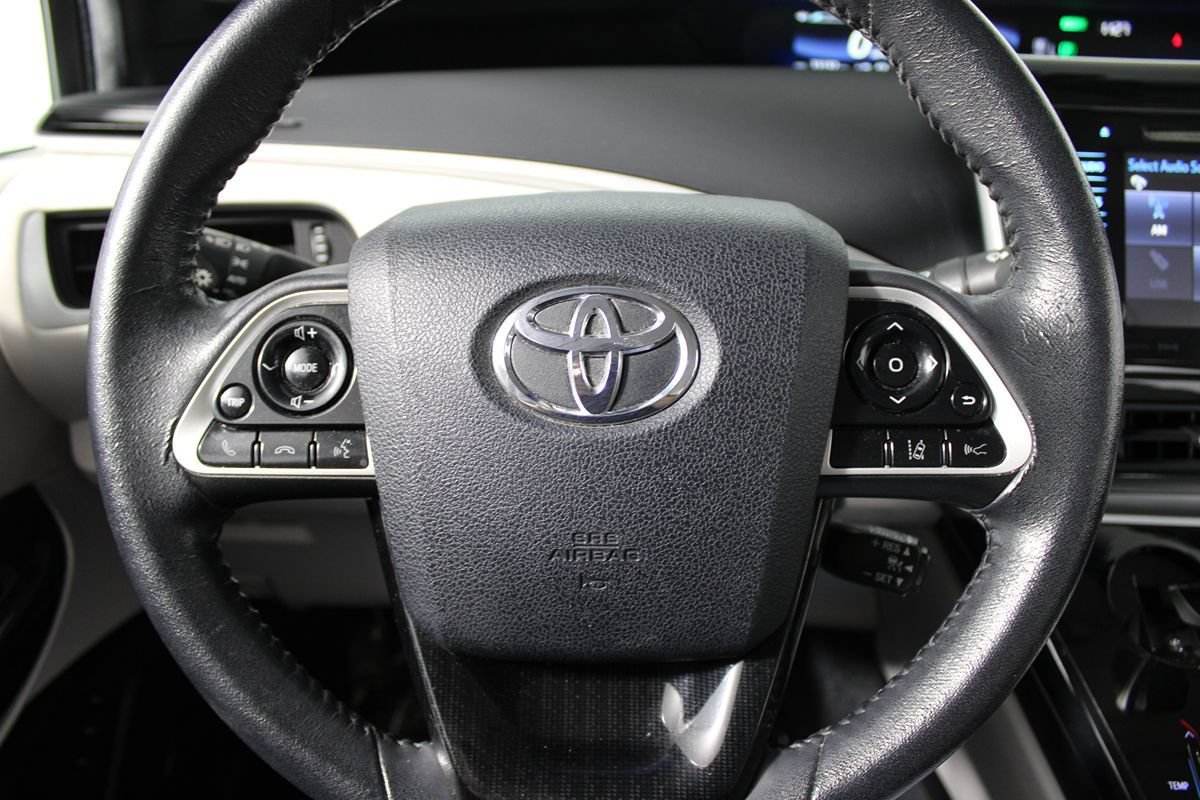 Used 2017 Toyota Mirai FWD image 11