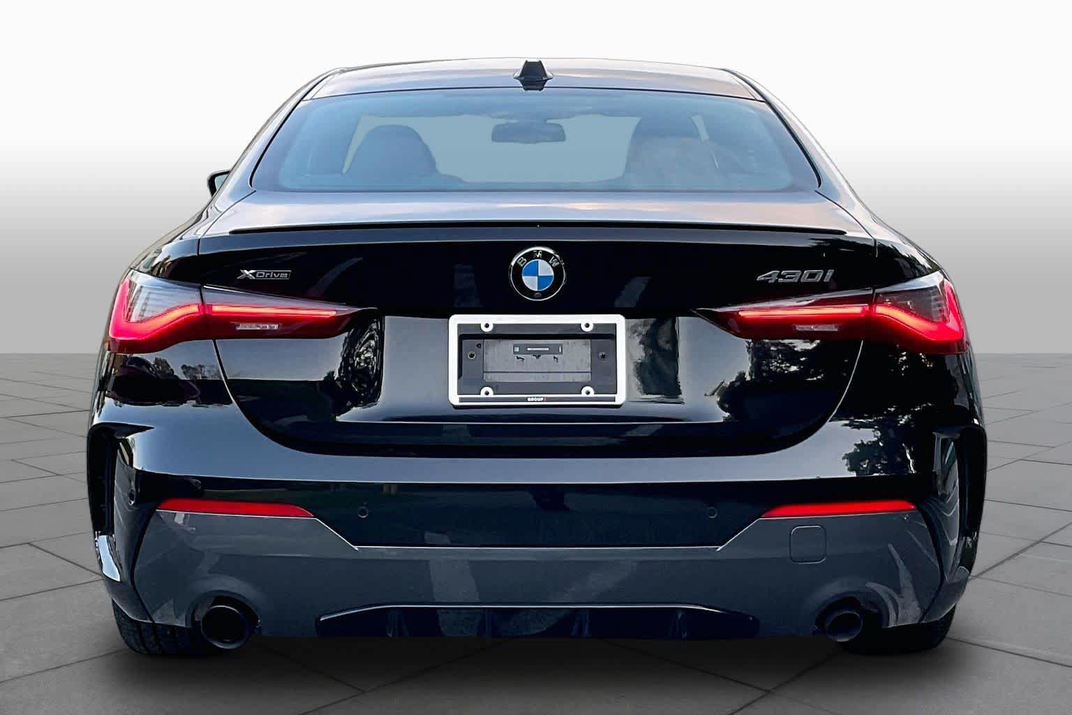 Used 2024 BMW 430i xDrive Coupe w/ M Sport Package AWD/4WD image 4