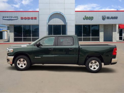 New 2026 RAM 1500 2WD Crew Cab image 3