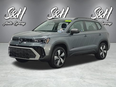 Used 2025 Volkswagen Taos S AWD/4WD image 13