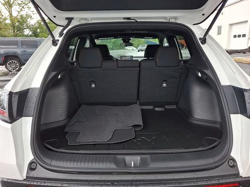 Used 2025 Honda HR-V Sport image 26
