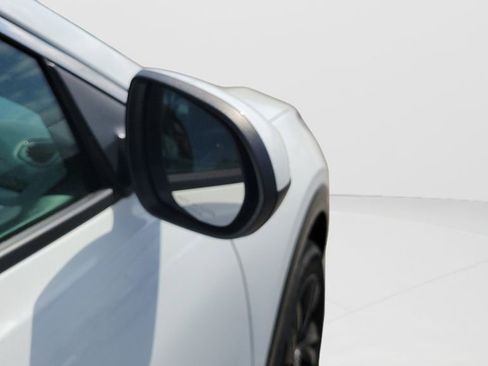 Used 2024 Buick Encore GX Sport Touring image 11