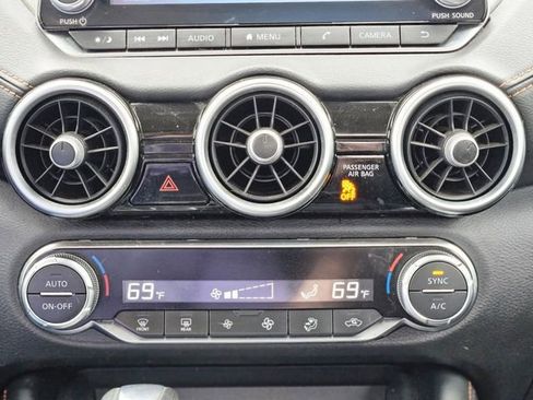 Certified 2022 Nissan Sentra SR w/ Electronics Package image 22