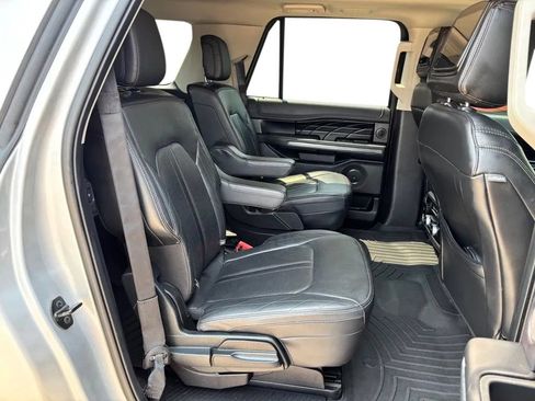 Used 2019 Ford Expedition Max Platinum AWD/4WD image 31