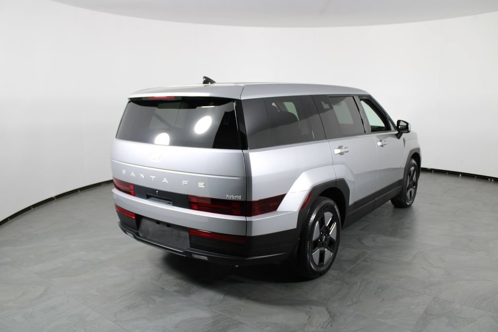 Certified 2026 Hyundai Santa Fe SE FWD image 16