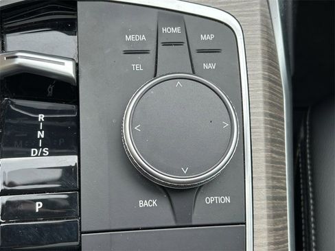 Used 2025 BMW 330i Sedan image 31