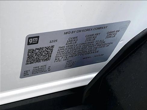 New 2026 Chevrolet Trax LT w/ Midnight Edition FWD image 17