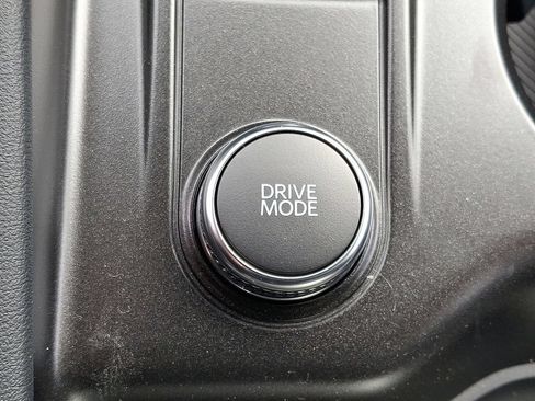 New 2026 Ford Explorer ST-Line w/ ST-Line Street Pack AWD/4WD image 18