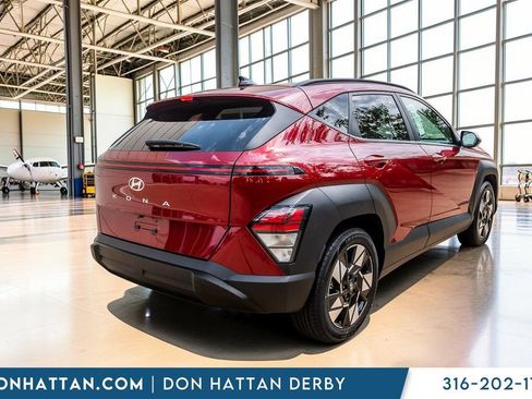 Used 2024 Hyundai Kona SEL FWD image 28