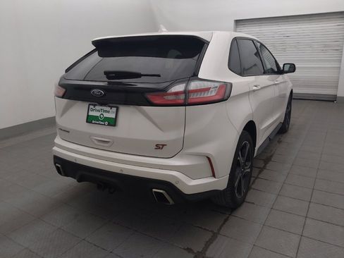 Used 2019 Ford Edge ST w/ Convenience Package AWD/4WD image 9