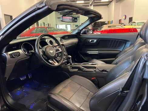 Used 2020 Ford Mustang GT Premium image 76