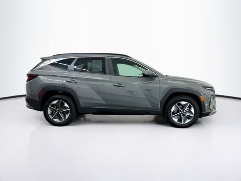 Used 2025 Hyundai Tucson SEL AWD/4WD image 10