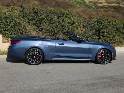 New 2026 BMW 440i xDrive Convertible w/ Premium Package image 4