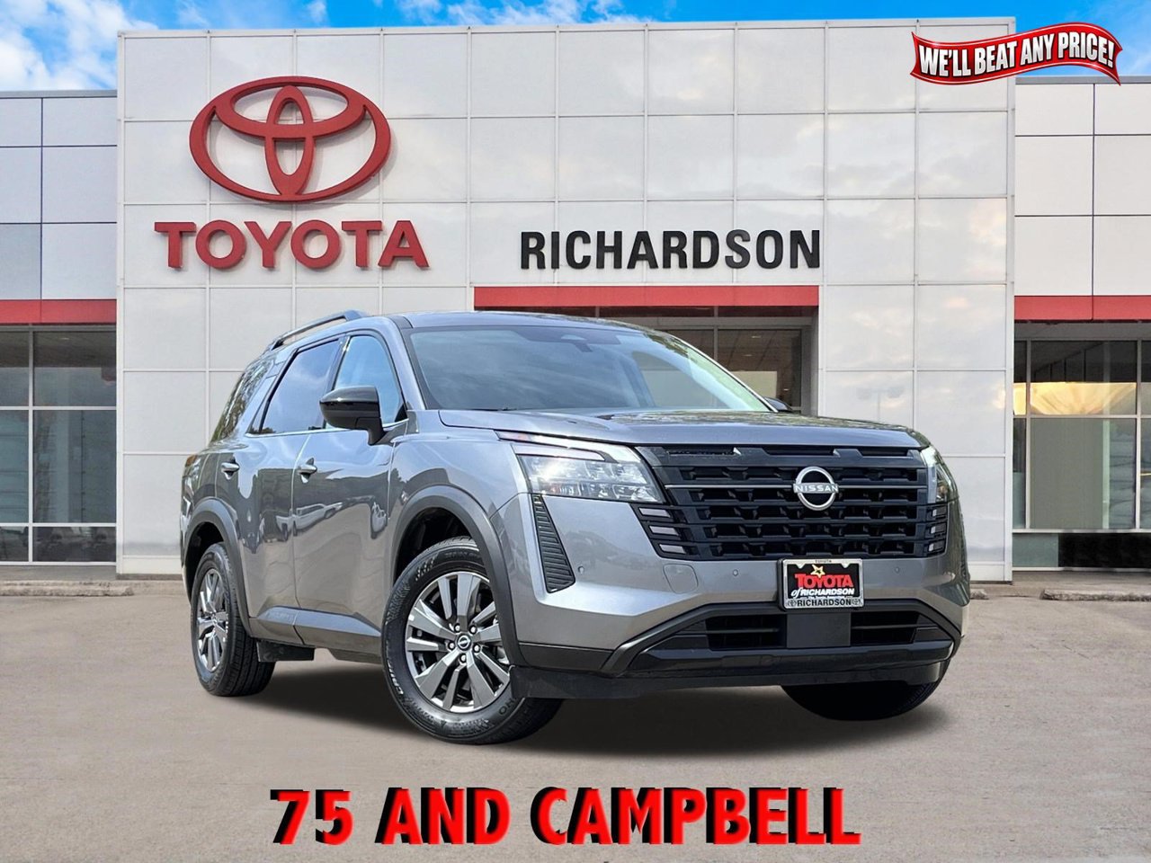 Used 2026 Nissan Pathfinder SV FWD image 1