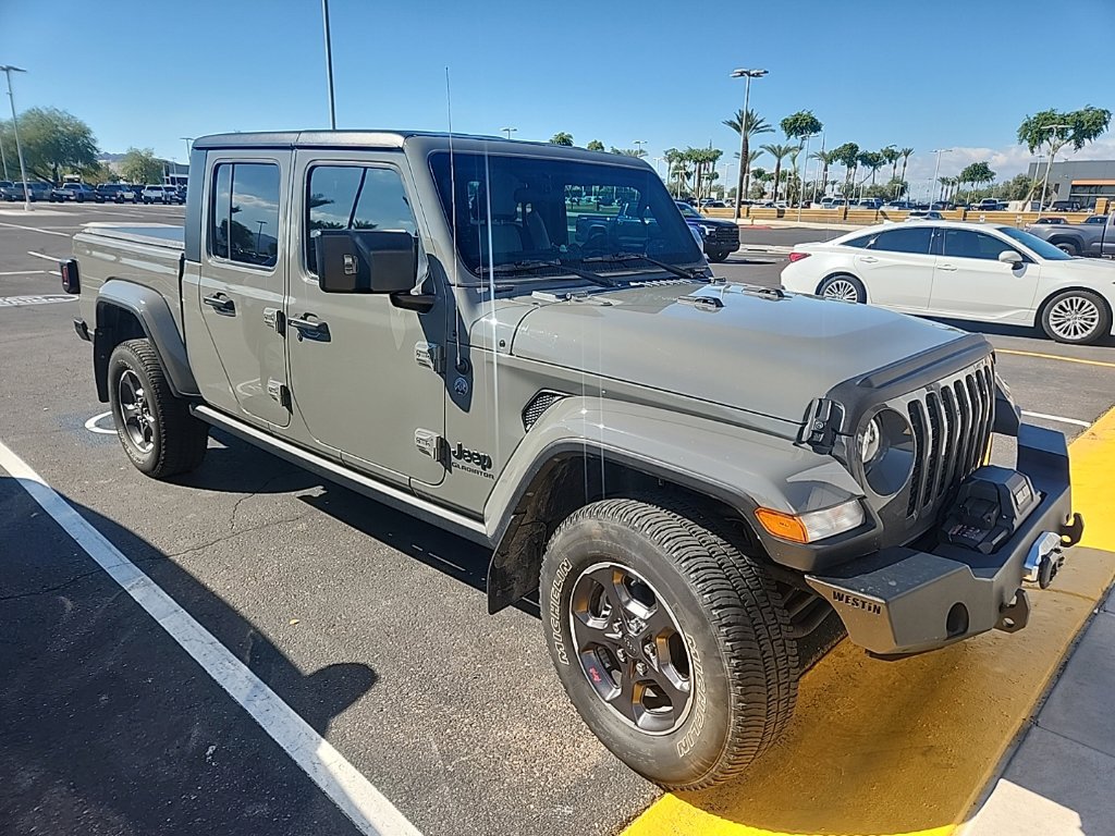 Used 2022 Jeep Gladiator Sport AWD/4WD image 3