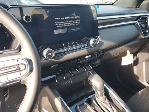 New 2025 GMC Canyon Elevation w/ Convenience Package image 27