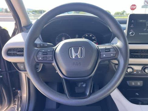 Used 2026 Honda HR-V LX image 17