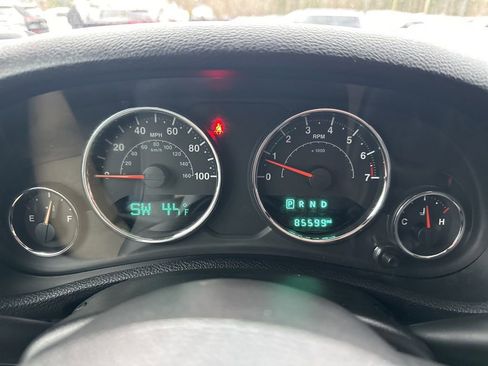 Used 2017 Jeep Wrangler Unlimited Sport w/ Quick Order Package 24S image 23