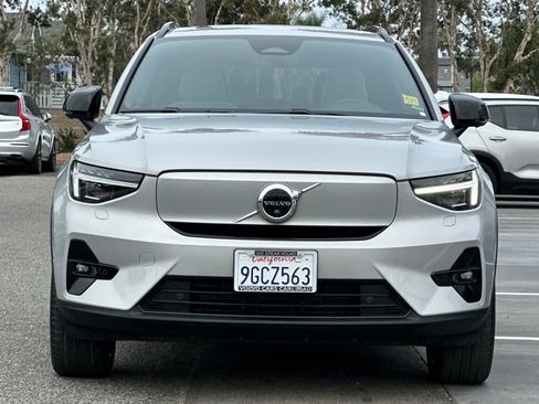 Certified 2023 Volvo XC40 Recharge Ultimate AWD/4WD image 9