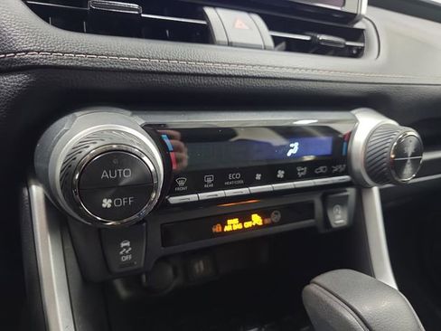 Certified 2024 Toyota RAV4 XLE AWD/4WD image 18