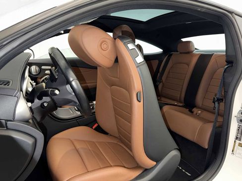 Used 2023 Mercedes-Benz C 300 4MATIC Coupe image 21