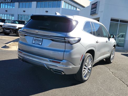 New 2026 Buick Enclave Avenir w/ Super Cruise Package image 3