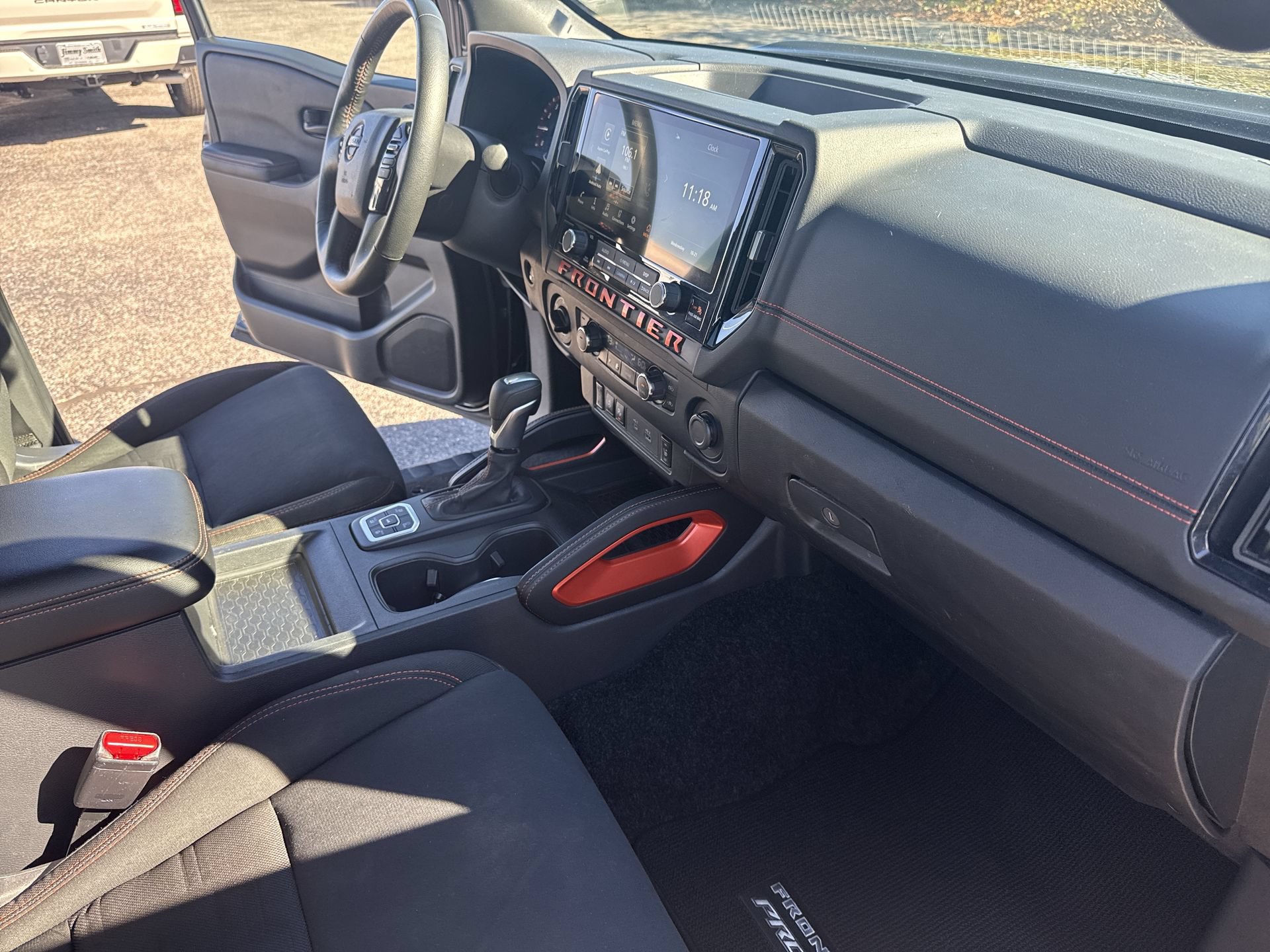 Used 2026 Nissan Frontier PRO-4X AWD/4WD image 36