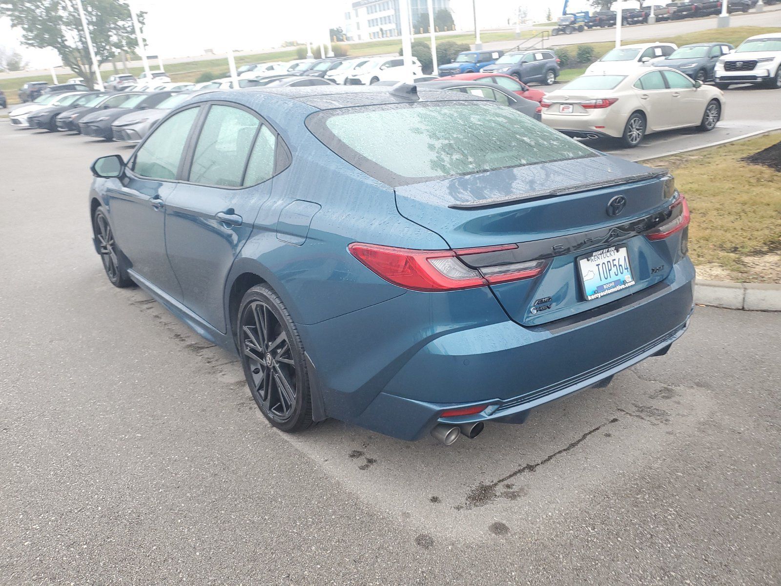 Used 2026 Toyota Camry XSE w/ Premium Plus Package AWD/4WD image 3