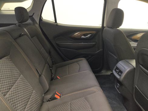 Used 2020 GMC Terrain SLE w/ Driver Convenience Package FWD image 19