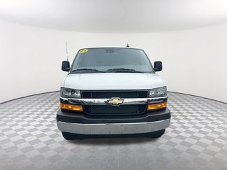 Used 2025 Chevrolet Express 3500 LT w/ LT Preferred Equipment Group RWD video 2