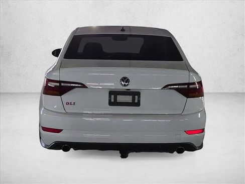 Used 2019 Volkswagen Jetta GLI FWD image 6