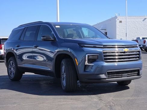 New 2026 Chevrolet Traverse LT w/ Driver Confidence Package image 19