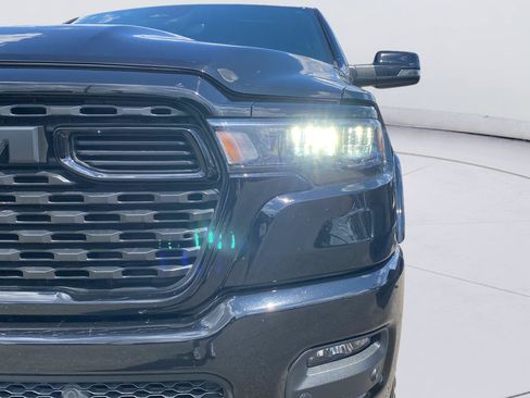 Used 2025 RAM 1500 Lone Star AWD/4WD image 9