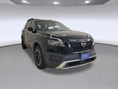 Used 2023 Nissan Pathfinder Rock Creek AWD/4WD image 7