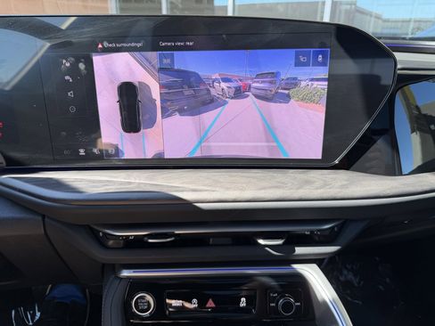 Used 2025 Audi Q5 Premium Plus w/ Premium Plus image 22