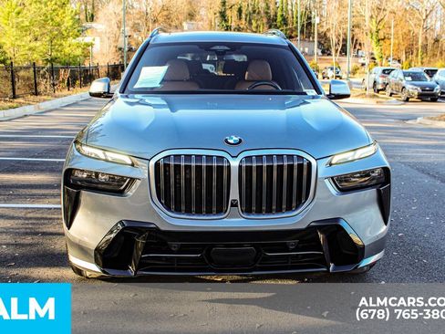 Used 2023 BMW X7 xDrive40i w/ M Sport Package image 10