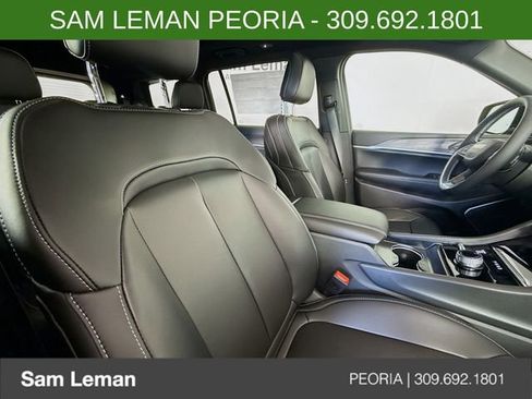 New 2026 Jeep Grand Cherokee L Limited w/ Limited Altitude Package AWD/4WD image 29